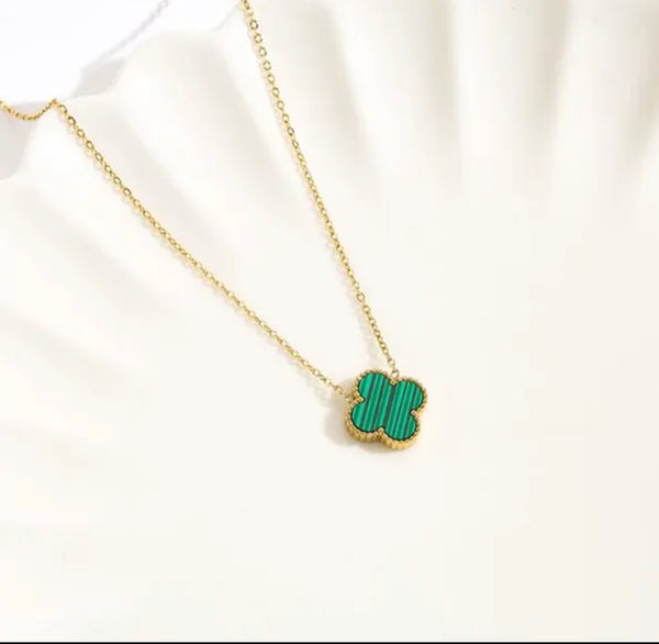 Clover necklace