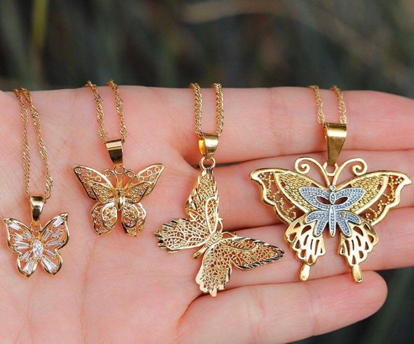 18 Pieces Butterfly Pendant Charms for Hair Natural Style