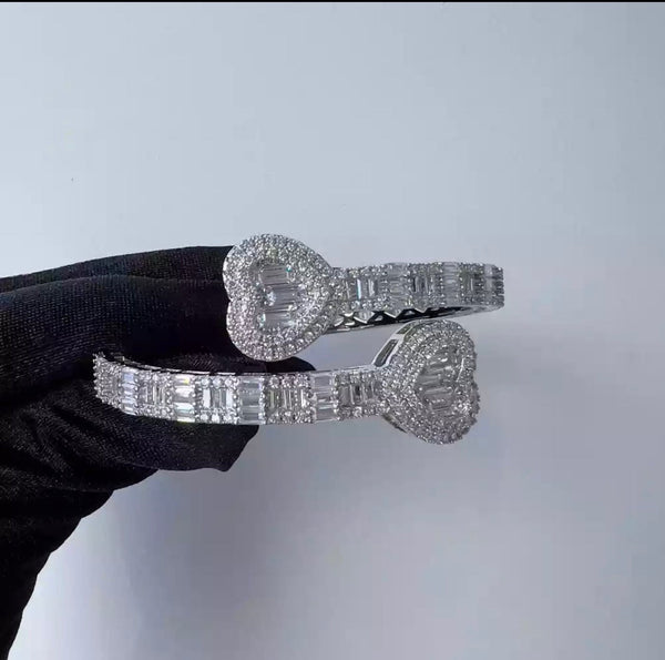 open heart rhinestone bangle, Baguette heart cuff bracelet,Opened Heart Zircon Bracelet Iced Out CZ  Bracelet