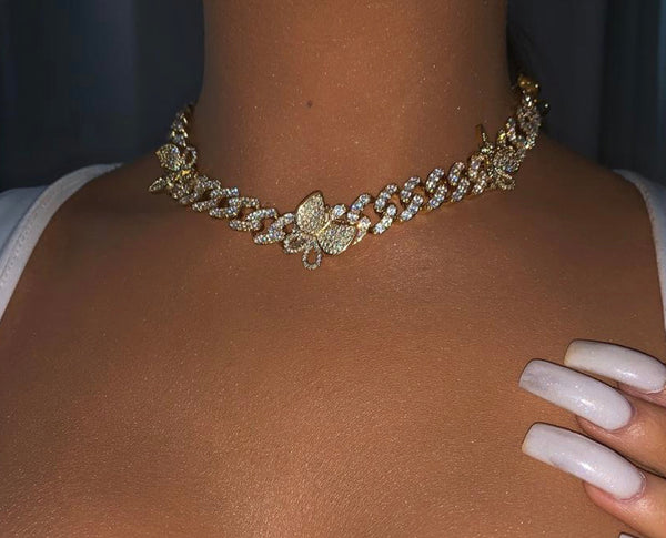 12 CUBAN BUTTERFLY CHOKER