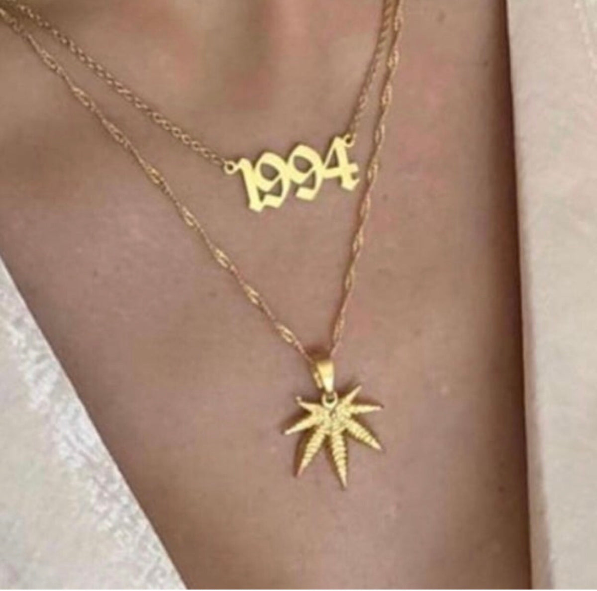 Leaf necklace– Lavishluxxshop