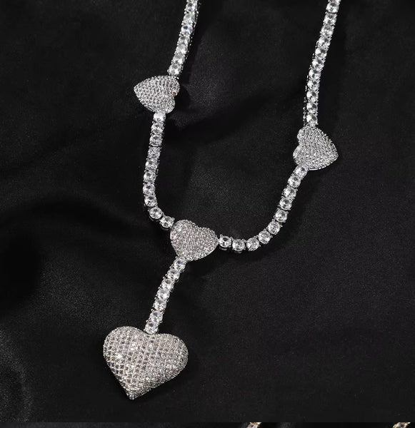 3 heart tennis necklace Luxx