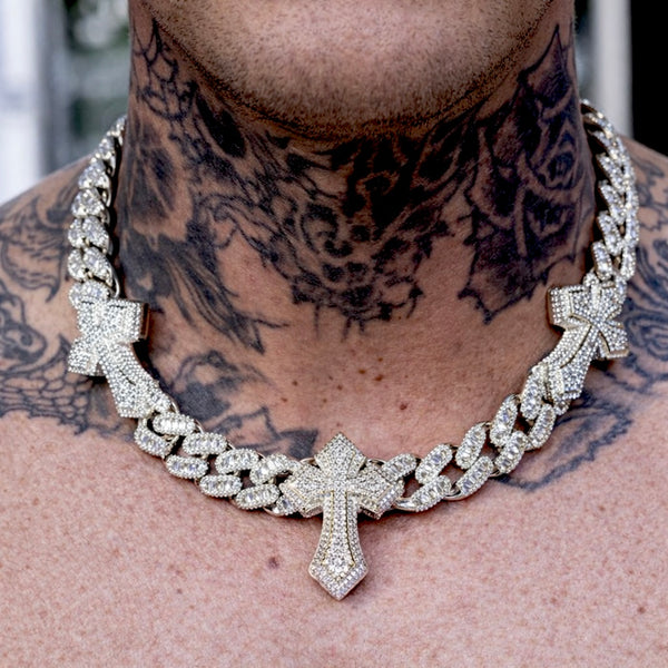3 cross Cuban necklace