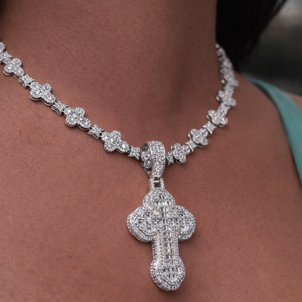 Cross necklace set - Lavishluxxshop