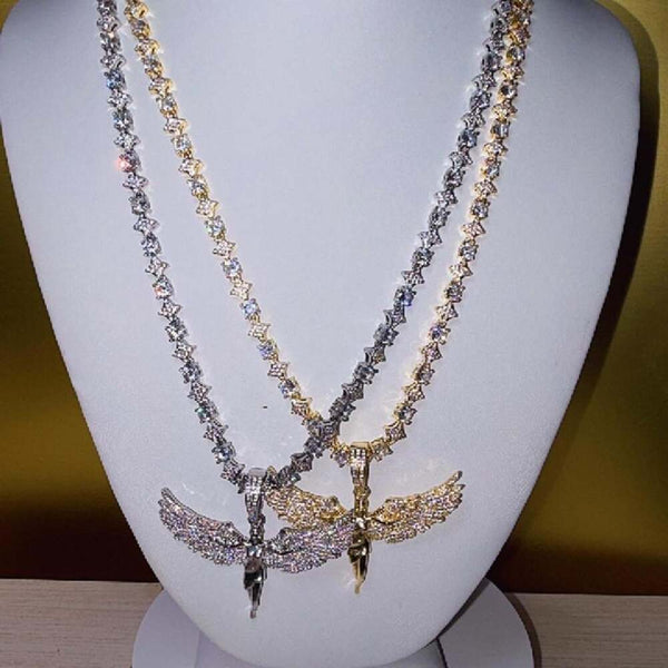 Angel Wing Pendant With 20 1484