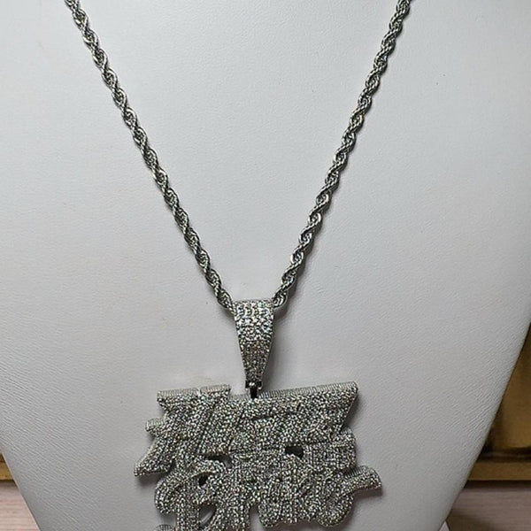 Hustle Or Be Broke with rope chain