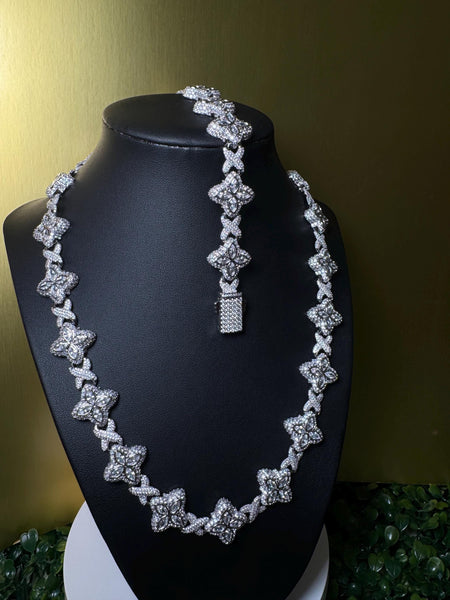 Iced Out Clover Bracelet, Silver Flower Link Chain, Baguette Stone Jewelry